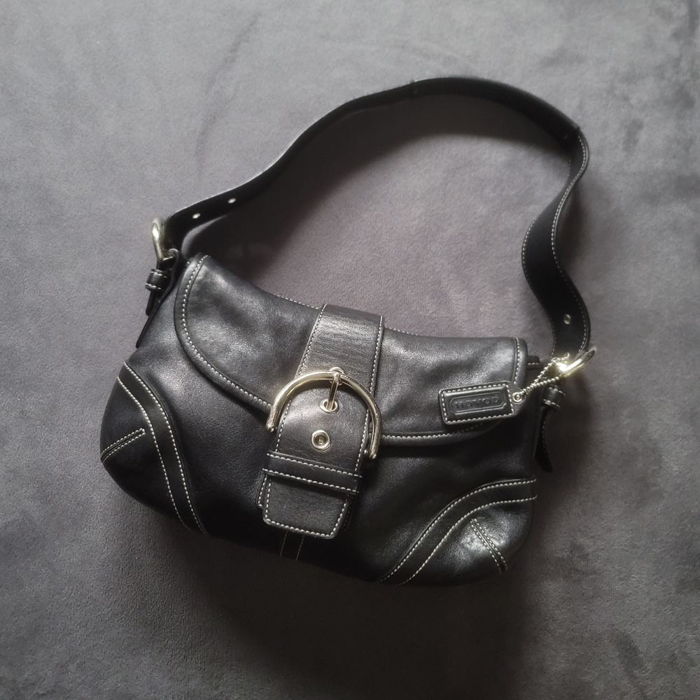 Vintage Y2K Coach Soho Black Leather 9427 Shoulder Purse